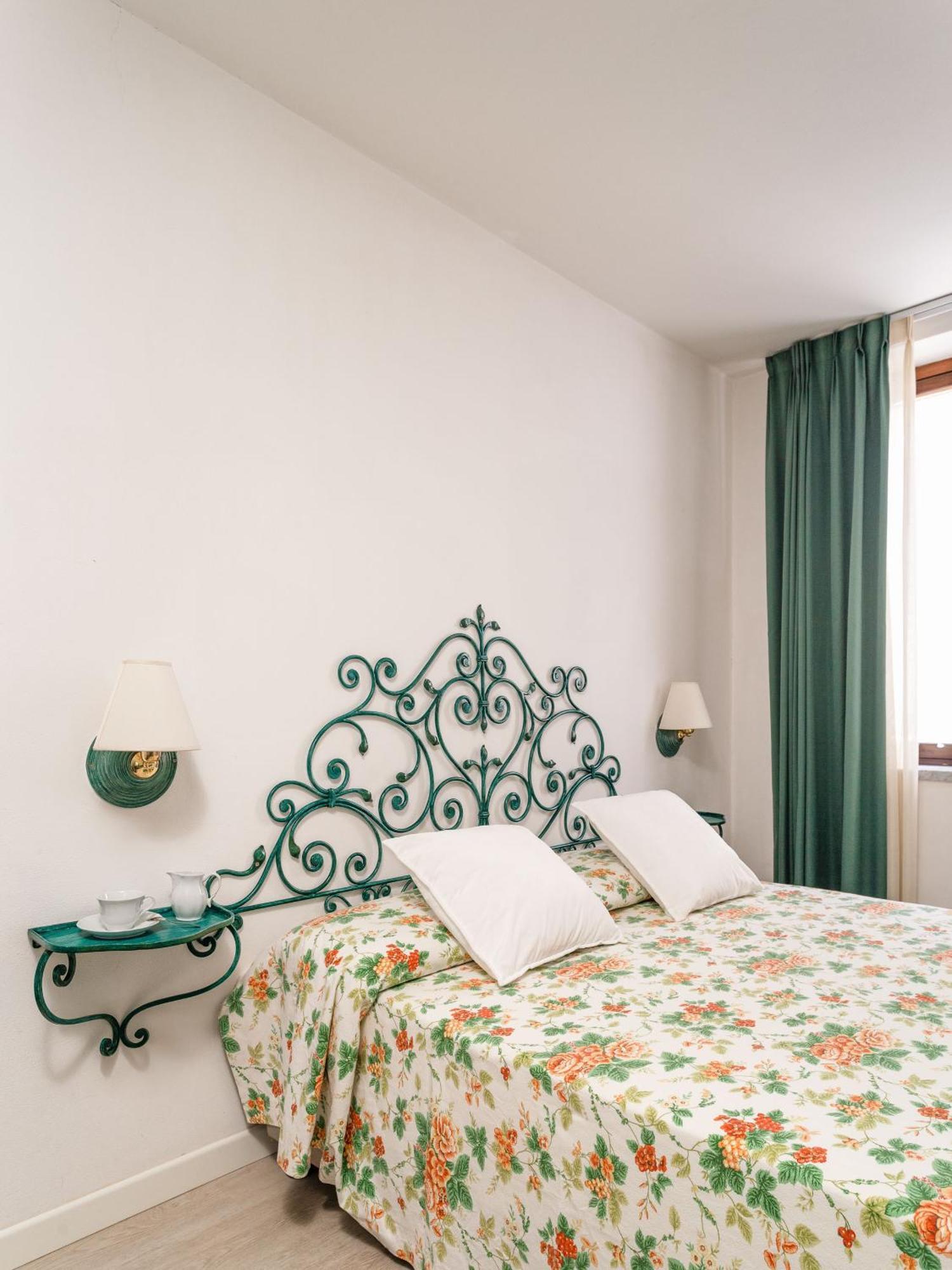 פורטה דיי מארמי Hotel Sonia מראה חיצוני תמונה